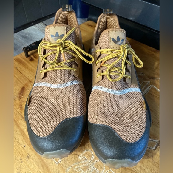 Rare Adidas NMD R1 Trail Shoes, Size 11.5 - Picture 5 of 11